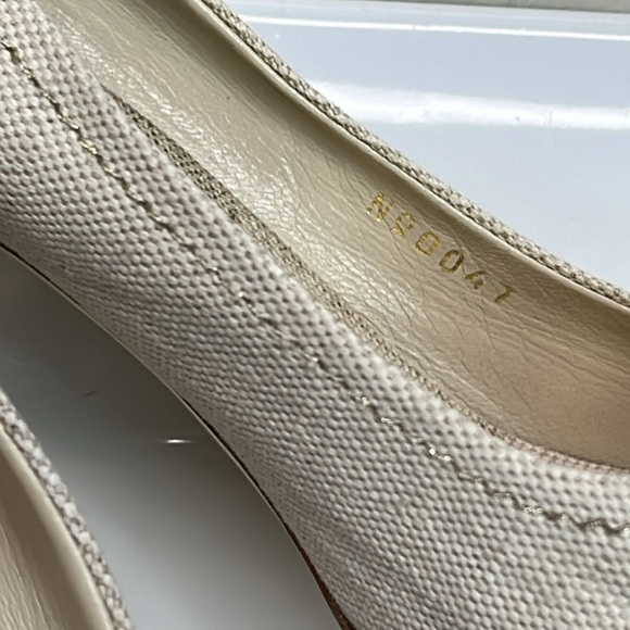 LOUIS VUITTON LOVE PLATE PEEPTOE PUMPS - Picture 3 of 15